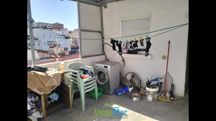 Casa - Chalet en venta en Otívar de 120 m2 photo 0