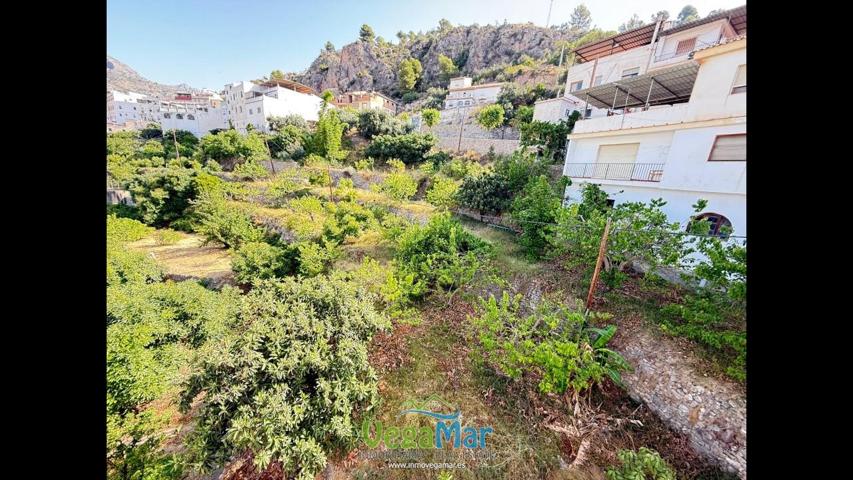 Casa - Chalet en venta en Otívar de 200 m2 photo 0