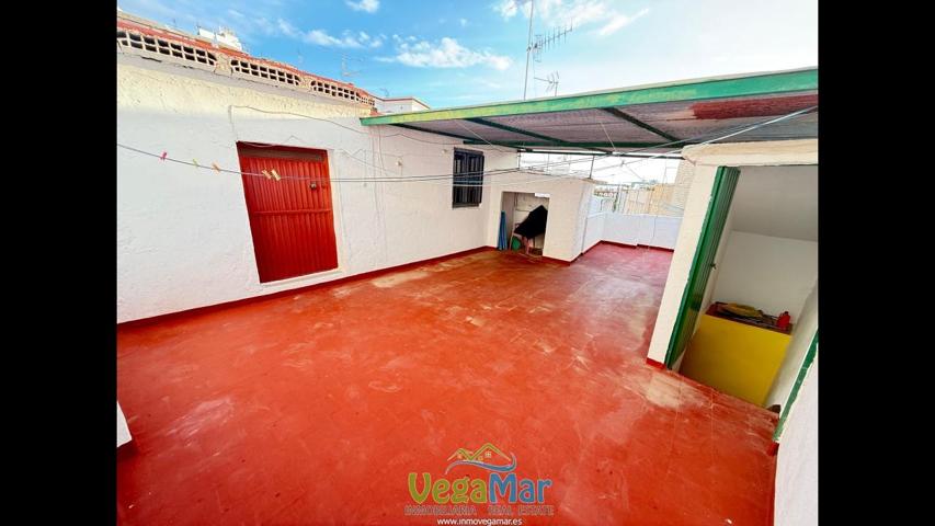 Casa - Chalet en venta en Almuñécar de 120 m2 photo 0