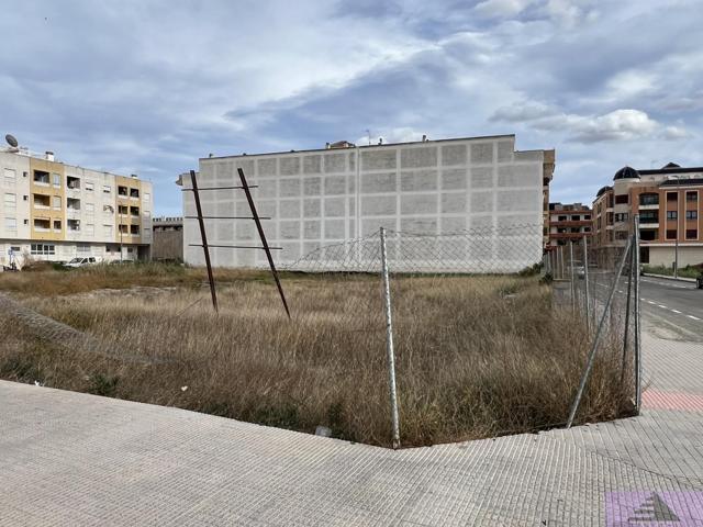 Terreno Urbanizable En venta en Ecuador, 2, Centro, Almoradí photo 0