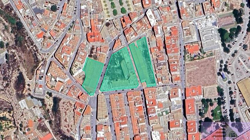 Terreno Urbanizable En venta en Centro, Crevillent photo 0