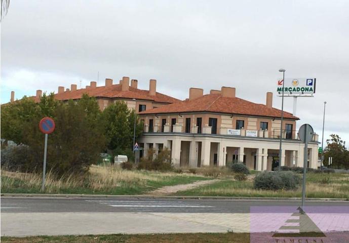 Local En venta en La Montaña, Aranjuez photo 0