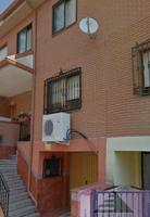 Unifamiliar Pareada En venta en Centro, Yepes photo 0