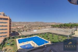 Piso En venta en Almeria, Almeria photo 0