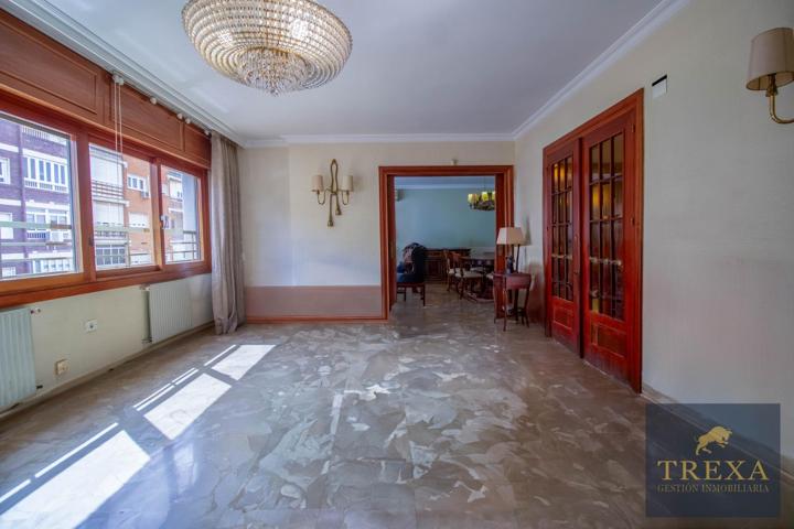 Piso En venta en Centro, Almeria photo 0