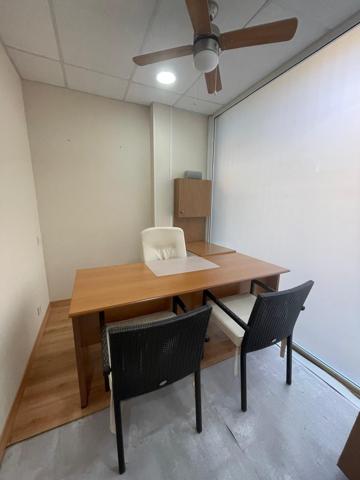 Oficina En venta en Eixample, Sabadell photo 0