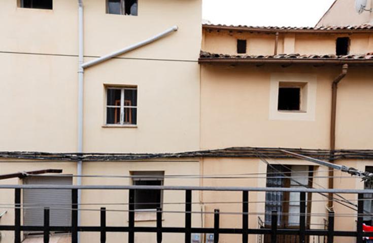 Casa - Chalet en venta en Arnedo de 104 m2 photo 0