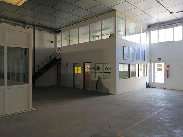 Nave Industrial en venta en Arnedo de 1000 m2 photo 0