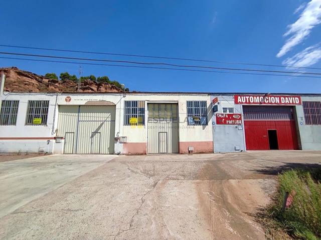 Nave Industrial en venta en Quel de 185 m2 photo 0
