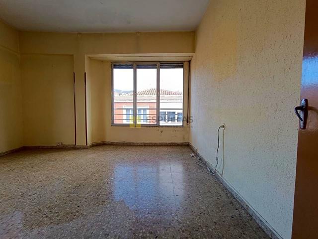 Piso en venta en Arnedo de 90 m2 photo 0