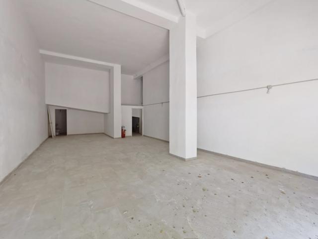 Local comercial en Son Oliva photo 0