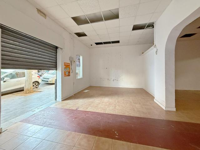 Se alquila local comercial en zona Pere Garau photo 0