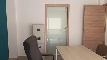 Alquiler de despachos luminosos en Comte Sallent Palma photo 0