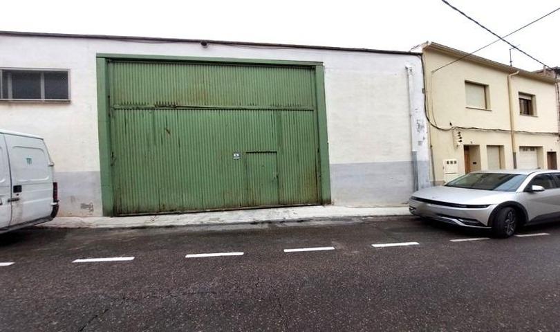Nave Industrial En venta en Comunidad Valenciana, Banyeres De Mariola photo 0