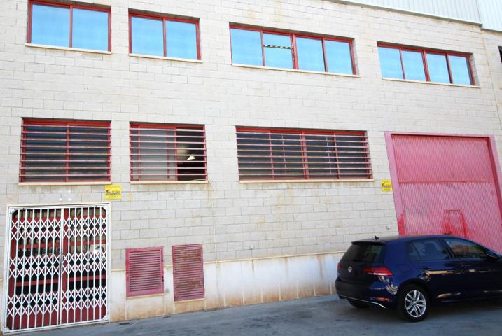 Nave Industrial en Pol. Ind. de Torrellano: Espacio Ideal para Tu Negocio photo 0