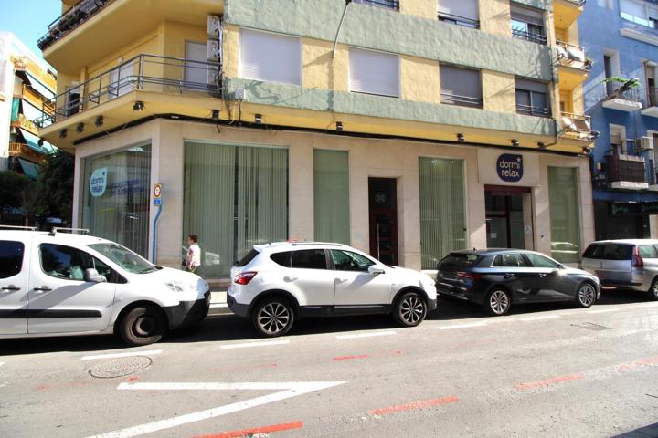 Amplio Local Comercial en Benalúa, Alicante - Gran Oportunidad photo 0