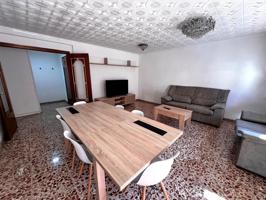 Amplio y Luminoso Piso Ideal para Familias photo 0