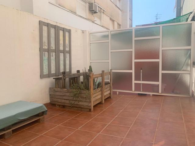 AMPLIO PISO CON PATIO Y TERRAZA EN VENTA EN NULES photo 0