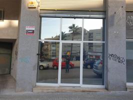 Local centrico de 63,5 m2 Útiles de Alquiler en Sant Pere de Ribes photo 0