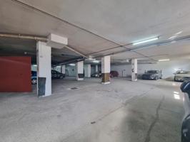 GARAJE DE 680M² 23 PLAZAS COCHE Y 5 MOTOS POSIBILIDAD DE MÁS - ZONA DE MUCHA DEMANDA - FACIL ACCESO photo 0