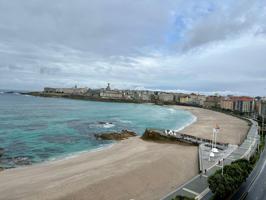 ¡Piso de ensueño con vistas al mar en el corazón de A Coruña! photo 0