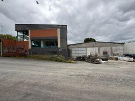 Amplia Nave Industrial en Soñeiro, Sada: ¡Tu Oportunidad de Inversión! photo 0