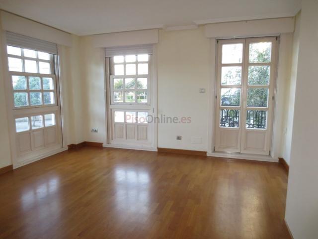 PISO NUEVO  EN  PLAZA  ESPAÑA photo 0