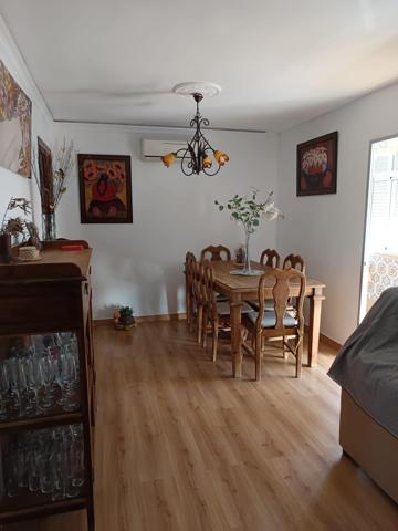 REFORMADISIMO GRAN PISO EN FUERZAS ARMADAS CON TRES DORMITORIOS, PARA ENTRAR A VIVIR¡¡¡ photo 0