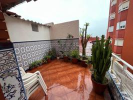 BUENISIMO PISO EN EL CENTRO CON UNA ESTUPENDA TERRAZA, TRES DORMITORIOS, CON ASCENSOR¡¡ photo 0