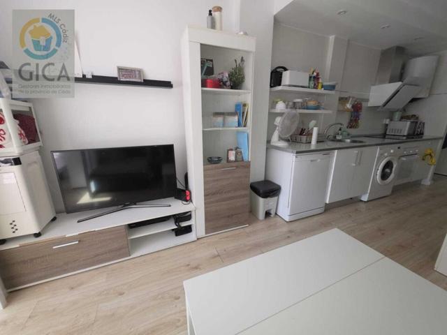 APARTAMENTO REFORMADO EN PLAYA GETARES photo 0