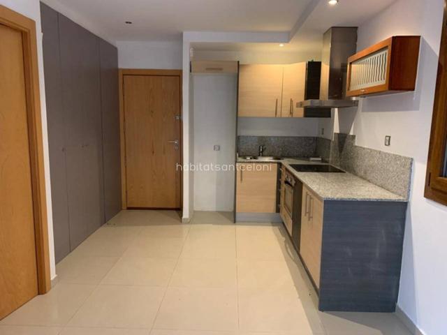 Piso en alquiler en Riells i Viabrea photo 0