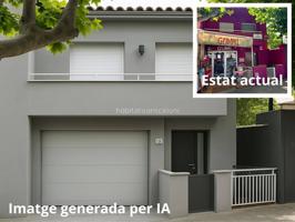 Casa Adosada con negocio propio en venta en Sant Celoni photo 0