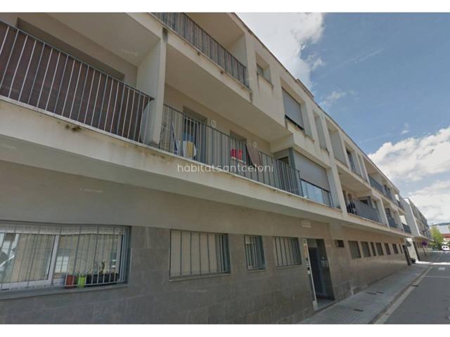 Piso OCUPADO en venta en La Batlloria-Sant Celoni photo 0