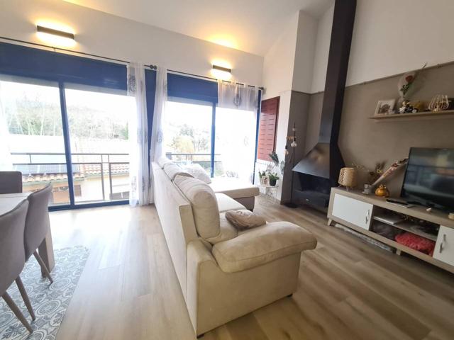 Dúplex en venta en Sant Celoni photo 0