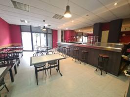 Local comercial en alquiler en Sant Celoni photo 0