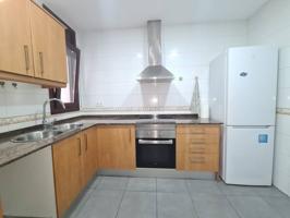 Piso en venta en Sant Celoni photo 0