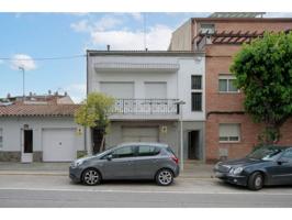 Casa en venta en Cardedeu photo 0