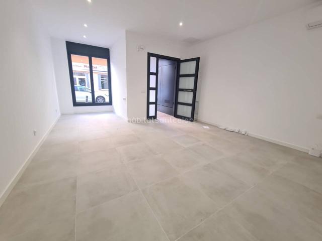 Local comercial en alquiler en Sant Celoni photo 0