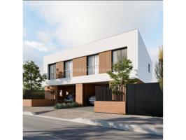 Adosada de obra nueva en construcción en Sant Celoni photo 0