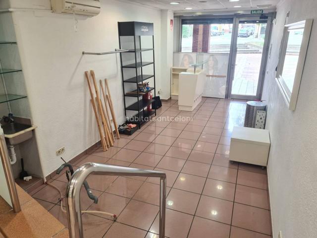 Local en alquiler en Sant Celoni photo 0