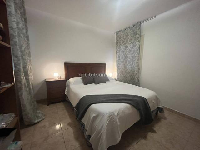 Piso en venta en Montmeló photo 0