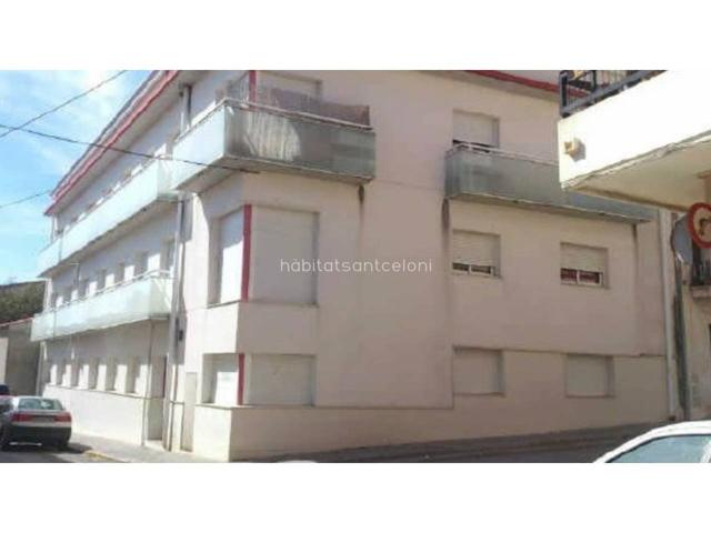 Piso ALQUILADO en venta en Breda photo 0