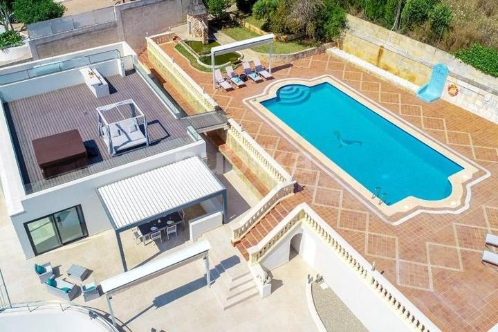 Villa rustica de líneas modernas photo 0