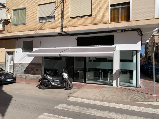 Local comercial en venta photo 0