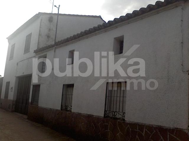 Casa De Pueblo En venta en Castilla La Mancha, Mohedas De La Jara photo 0