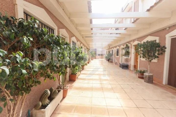 Unifamiliar Pareada En venta en Calas De Santiago Bernabeu, Santa Pola photo 0