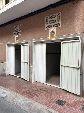 2 locales en venta con VADO photo 0