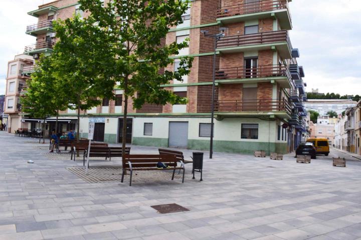 Local en Oliva de 131 m2 photo 0