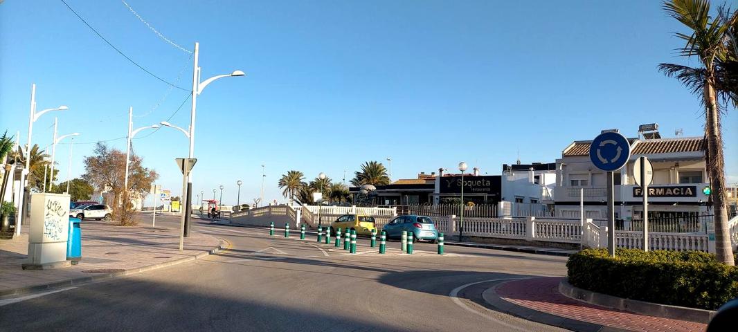 Apartamento con gran terraza en playa de Oliva photo 0