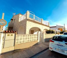 Chalet a 30 metros dela playa de Oliva photo 0